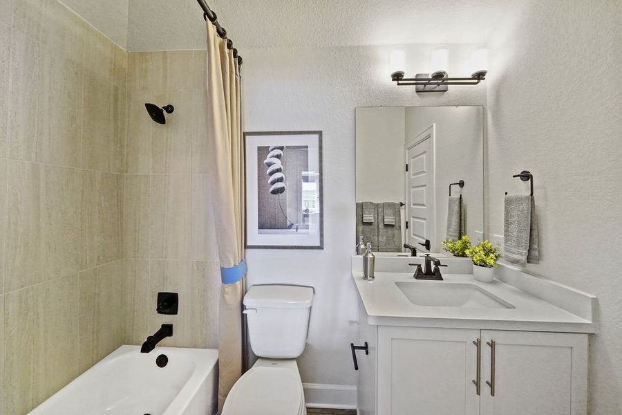 Furnished interior view inside a new home in Easton Park, Austin (Image 21). Furnished interior view inside a new home in Easton Park, Austin (Image 21).
