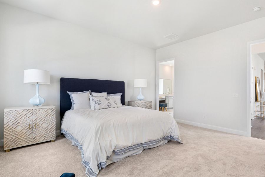 Furnished interior view inside a new home in Heron's Walk at Summers Corner, Summerville (Image 18).