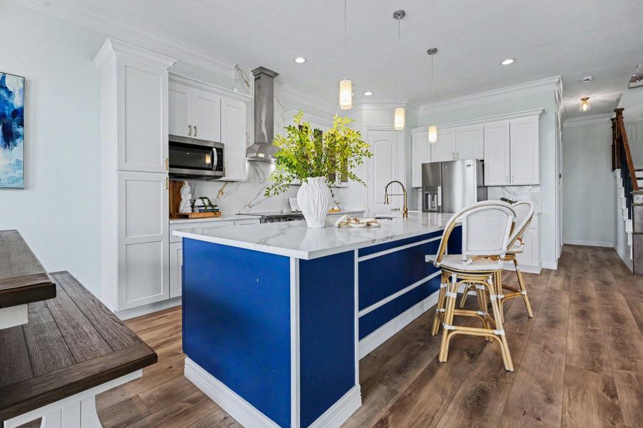 Furnished interior view inside a new home in , Galveston (Image 18).
