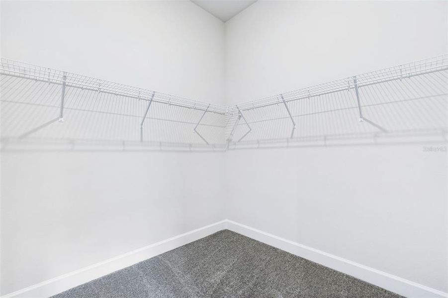 Spacious, unfurnished interior of a new home in Abbey Glen, Dade City (Image 60).