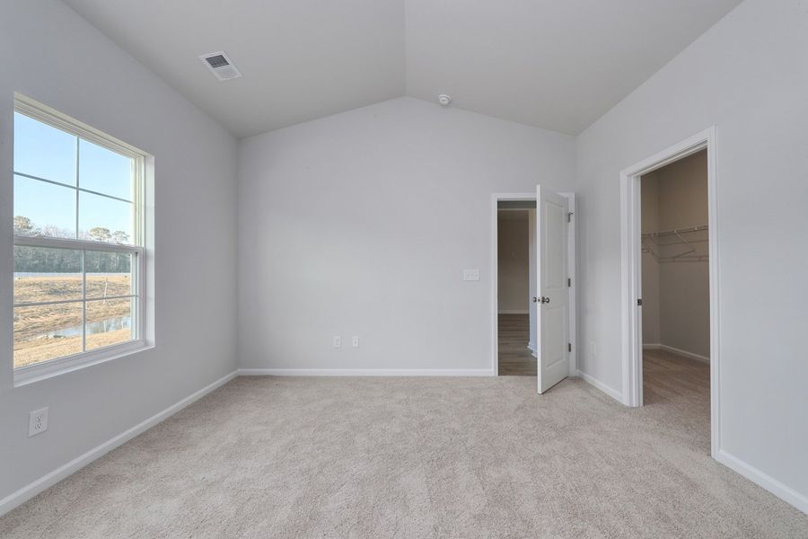 Spacious, unfurnished interior of a new home in Hainer Place, Conway (Image 34).
