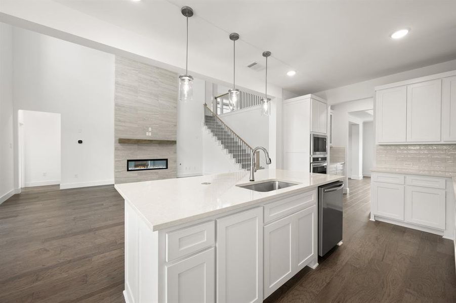 3710 Milwaukee- Kitchen-3