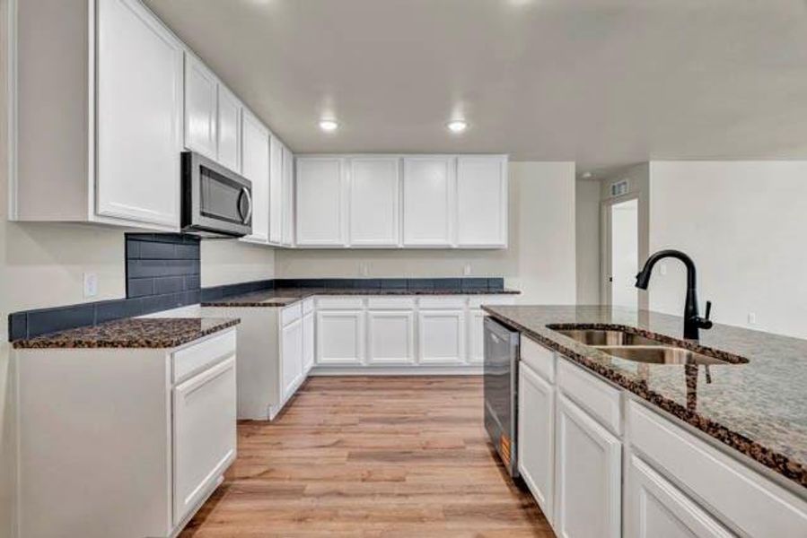 Furnished interior view inside a new home in , Fort Worth (Image 5).