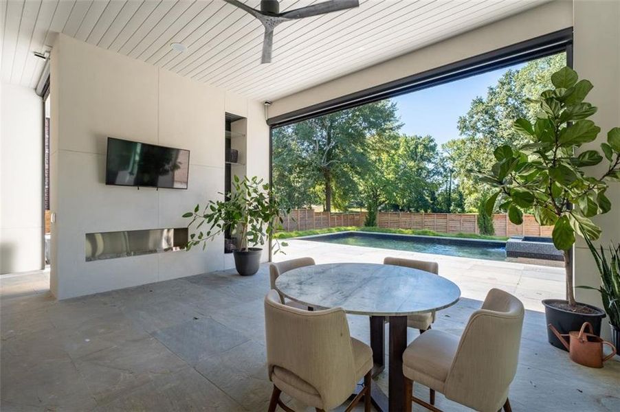 Furnished interior view inside a new home in , Atlanta (Image 37).