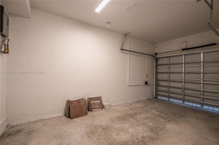 Spacious, unfurnished interior of a new home in , Miami (Image 18). Spacious, unfurnished interior of a new home in , Miami (Image 18).