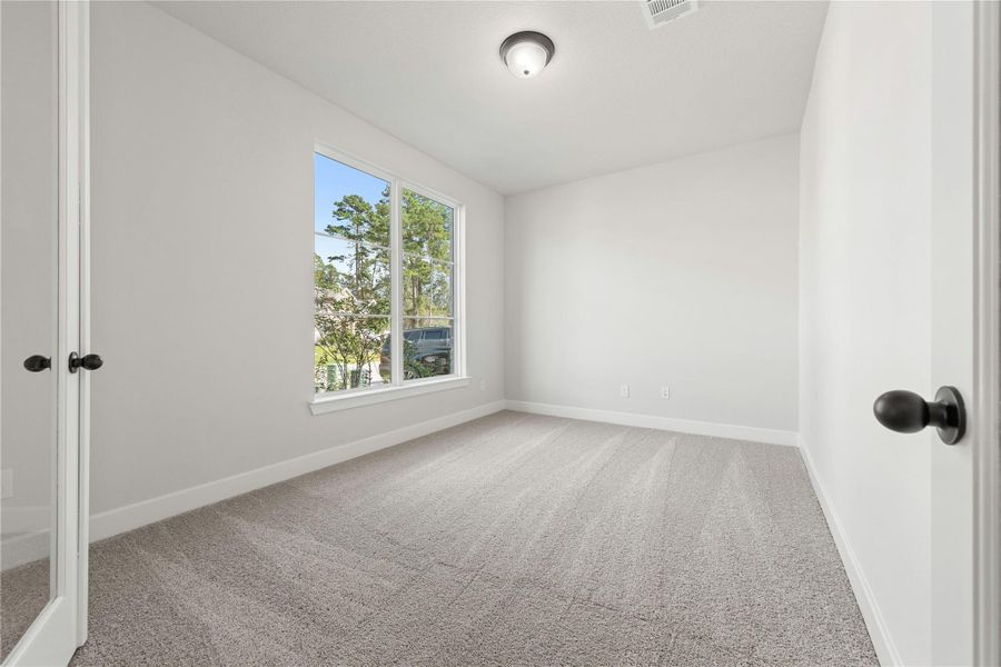 Spacious, unfurnished interior of a new home in The Woodlands Hills – 55', Willis (Image 14).