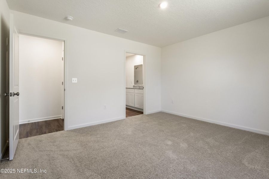 Spacious, unfurnished interior of a new home in Greystone, Glen St. Mary (Image 14).