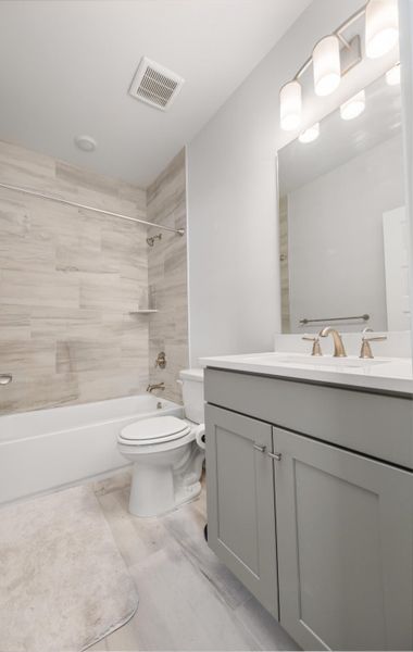 Furnished interior view inside a new home in Wando Village, Charleston (Image 18).