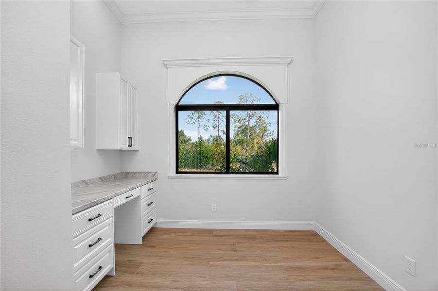 Image 84 of a home in .