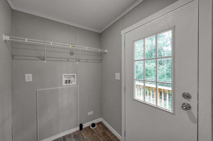 Spacious, unfurnished interior of a new home in , New Waverly (Image 17).