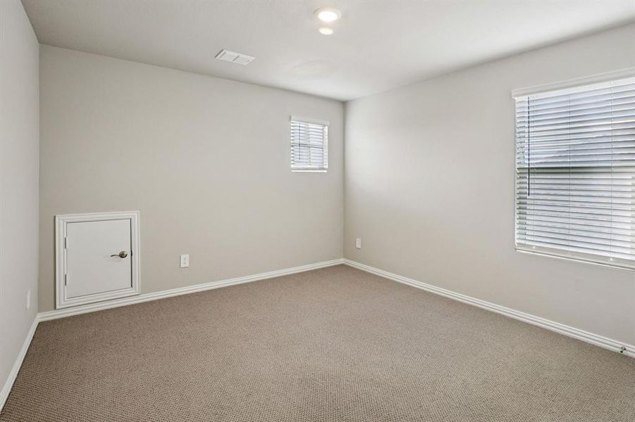 Photo is not of the actual home, but is an inspirational photo of builder’s model home and may depict options, furnishings, and/or decorator features that are not included. Photo is not of the actual home, but is an inspirational photo of builder’s model home and may depict options, furnishings, and/or decorator features that are not included.