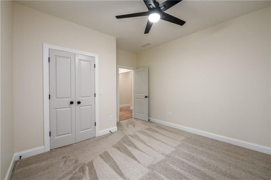 Spacious, unfurnished interior of a new home in , Atlanta (Image 39).