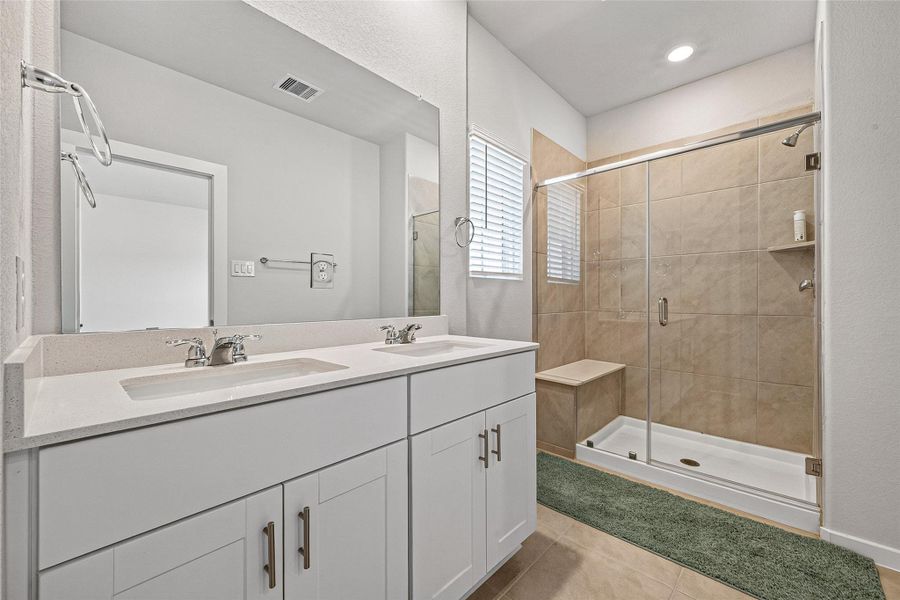 Furnished interior view inside a new home in Park Row Village, Houston (Image 34). Furnished interior view inside a new home in Park Row Village, Houston (Image 34).