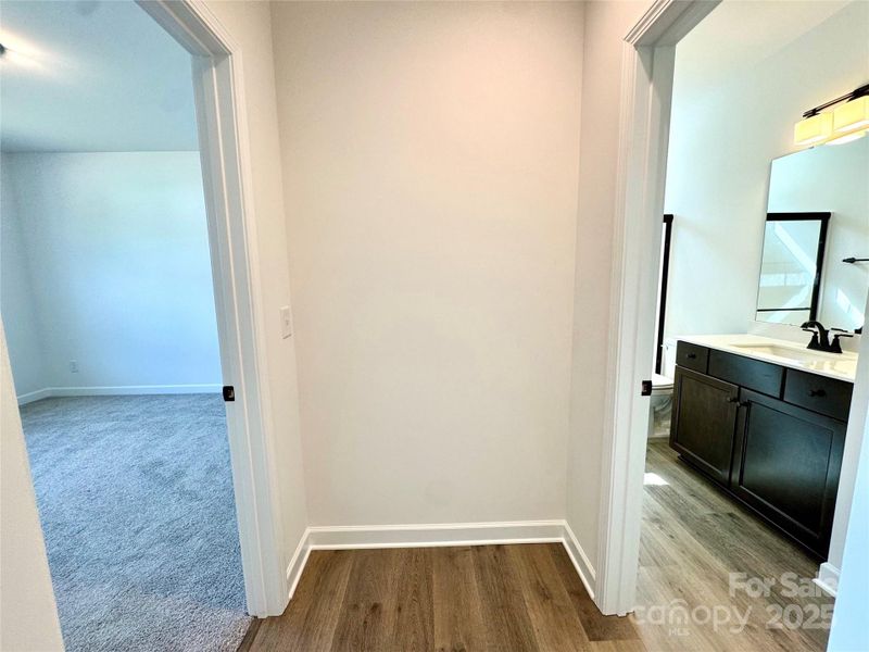 Spacious, unfurnished interior of a new home in Red Hill, Concord (Image 20). Spacious, unfurnished interior of a new home in Red Hill, Concord (Image 20).