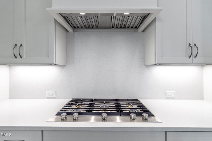 1529_SALEM CHURCH_INTERIOR_18