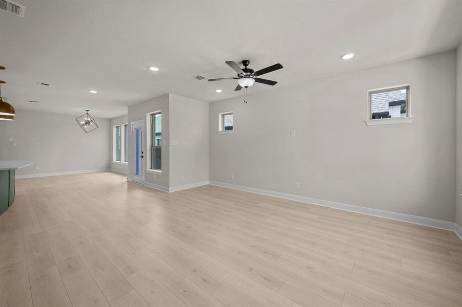 Spacious, unfurnished interior of a new home in Karis - Cottage Series, Crowley (Image 14).