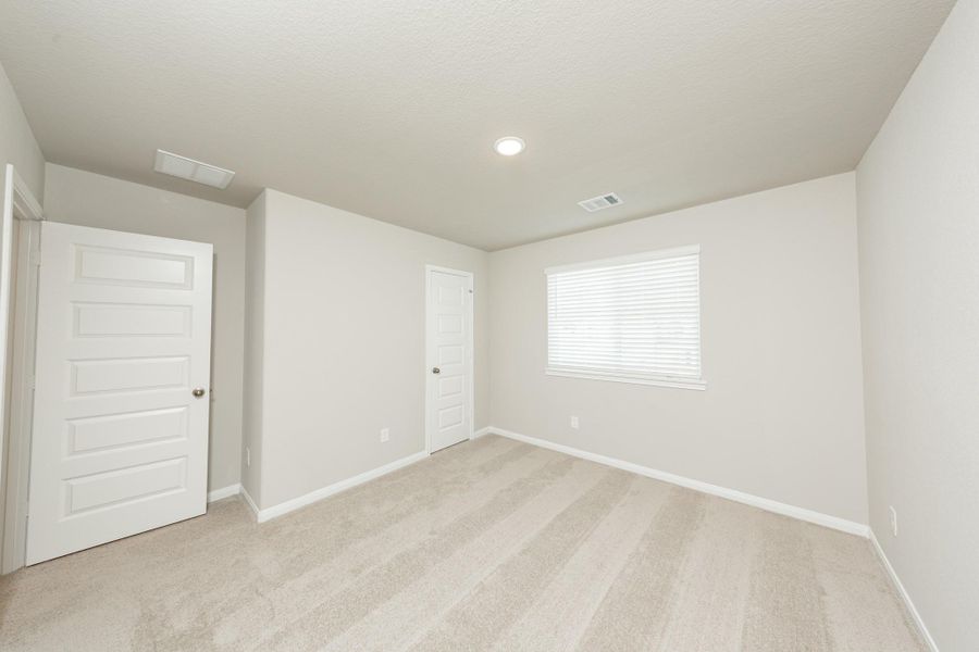 Spacious, unfurnished interior of a new home in Townsend Reserve, Splendora (Image 10). Spacious, unfurnished interior of a new home in Townsend Reserve, Splendora (Image 10).