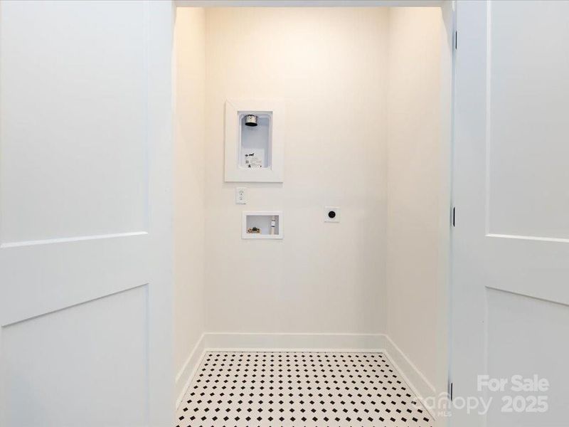 Laundry Room with Premium Tile Floor