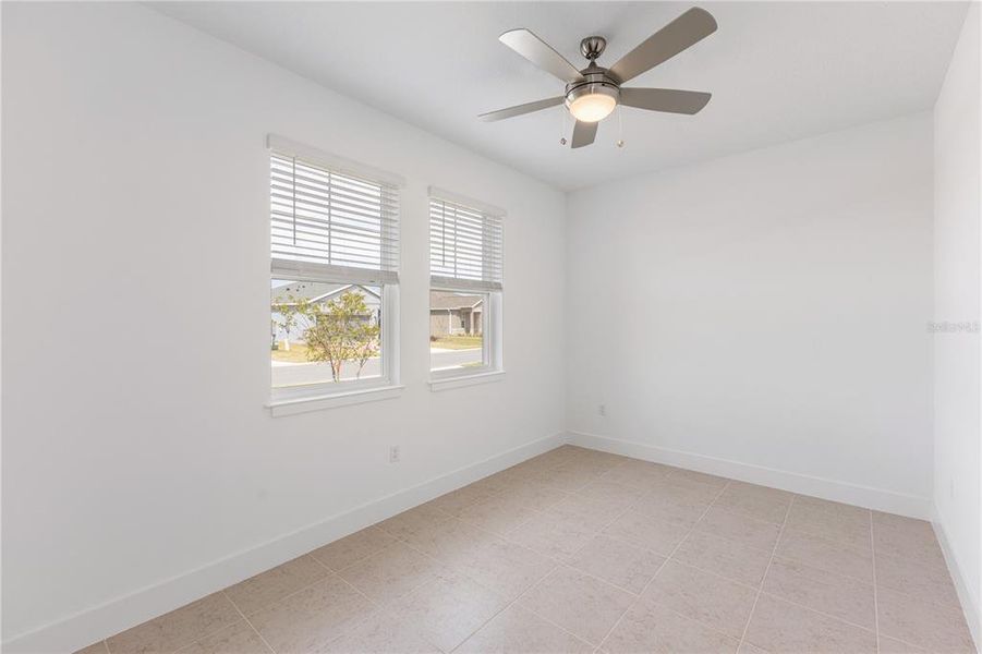 Spacious, unfurnished interior of a new home in Ocala Preserve, Ocala (Image 19).