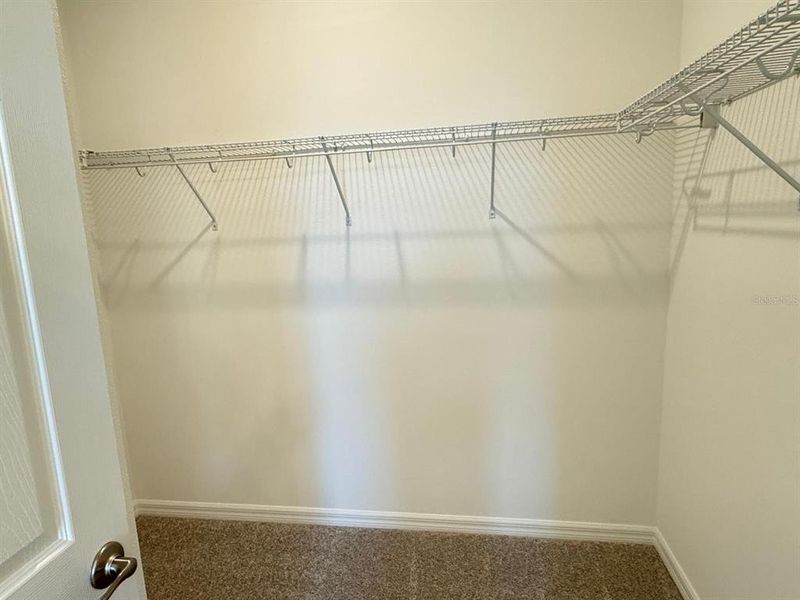 Spacious, unfurnished interior of a new home in Cypress Bluff, Groveland (Image 11).