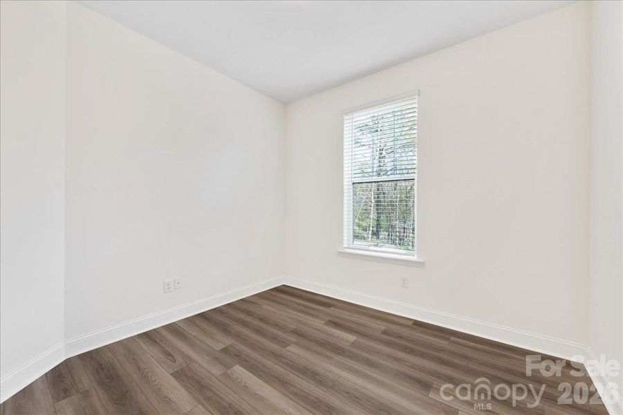 Main floor guest suite