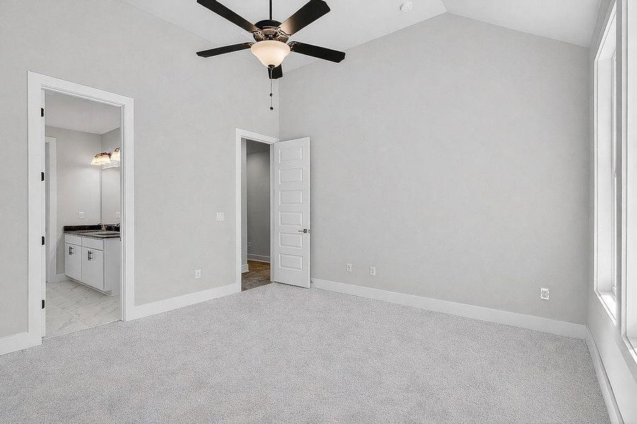Spacious, unfurnished interior of a new home in The Manor at Gainesville Township, Gainesville (Image 29).