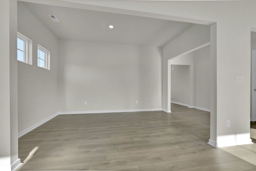 Spacious, unfurnished interior of a new home in Citadel Point at Southbridge, Sneads Ferry (Image 18).
