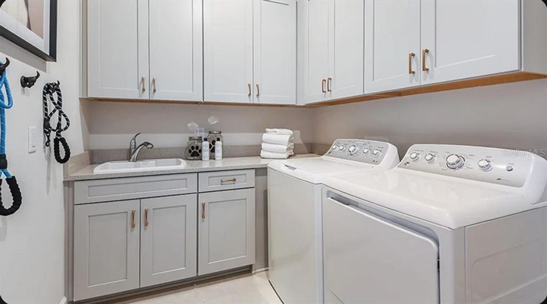 Furnished interior view inside a new home in Esplanade at Azario Lakewood Ranch, Bradenton (Image 7).