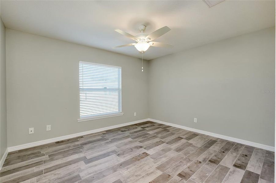 Spacious, unfurnished interior of a new home in , Englewood (Image 42).