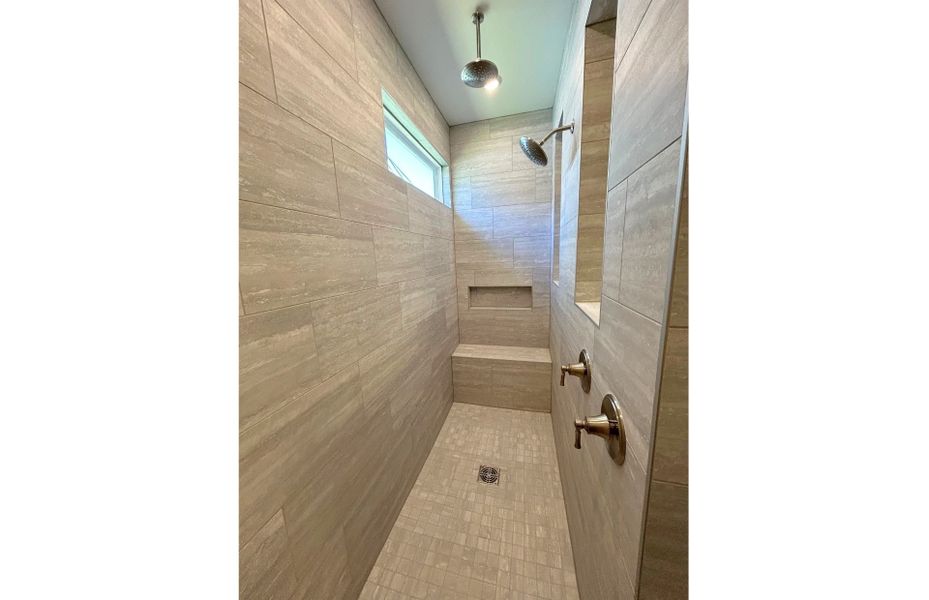 Image 15 of a home in The Haven at Riverlights. Image 15 of a home in The Haven at Riverlights.