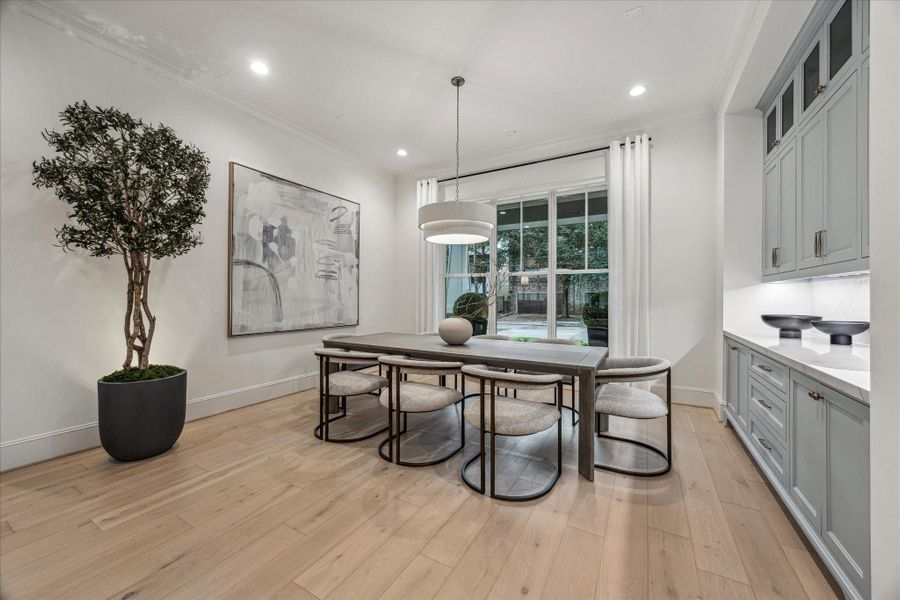 Example of builder's prior work Example of builder's prior work