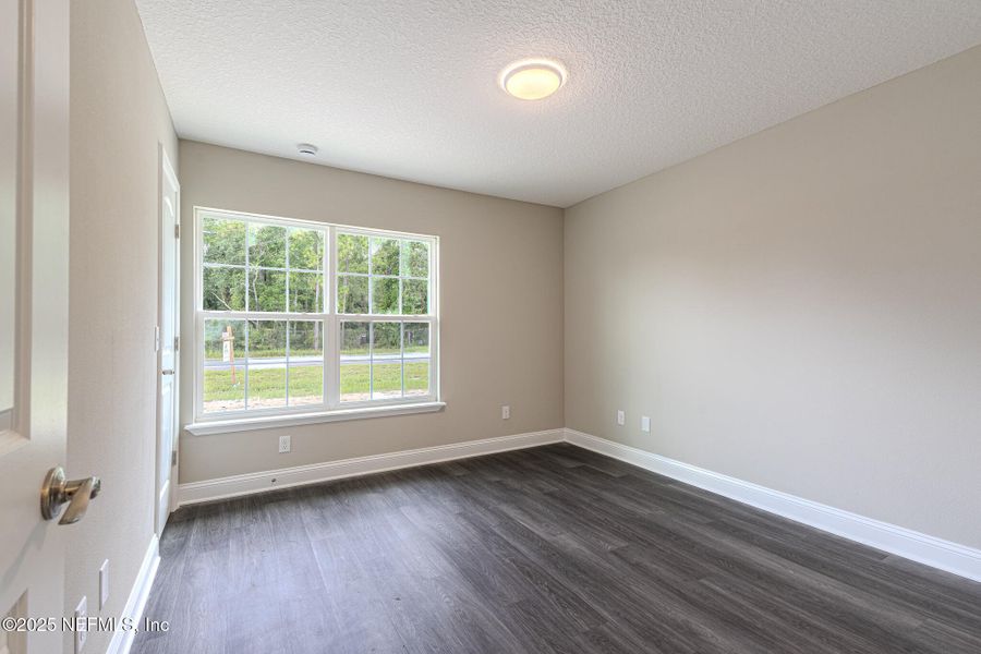 Spacious, unfurnished interior of a new home in , Callahan (Image 16).