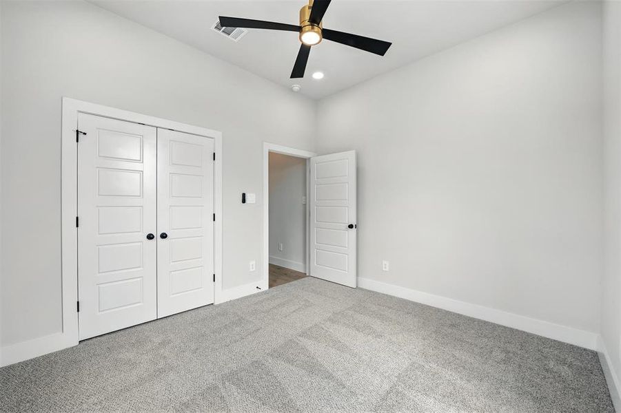 Image 38 of a home in .