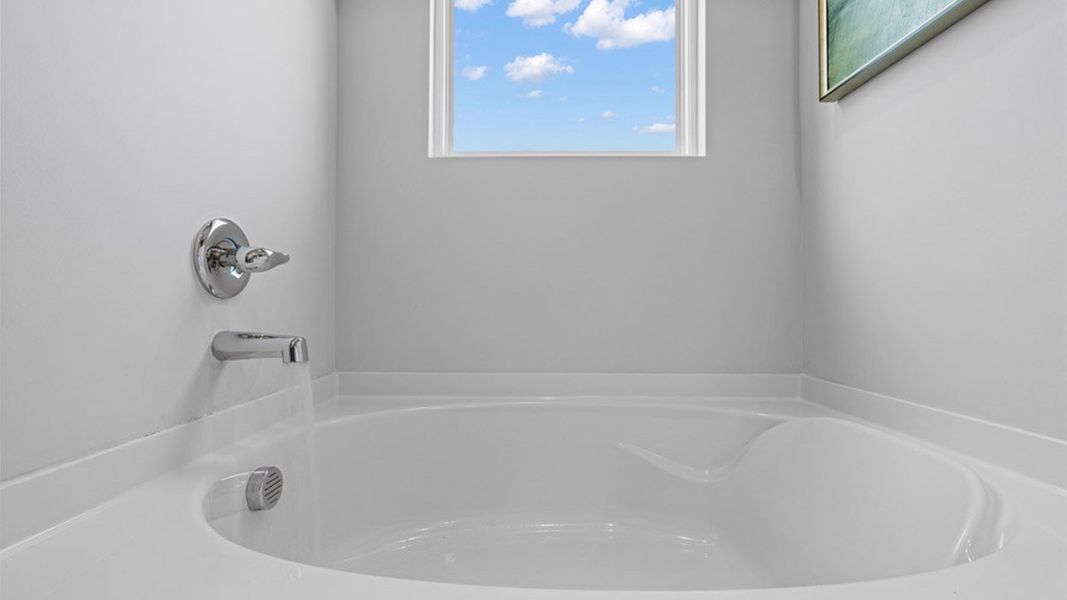 Representative furnished interior of a home built from the Elle by D.R. Horton in Captain's Corner, Grovetown (Image 37).