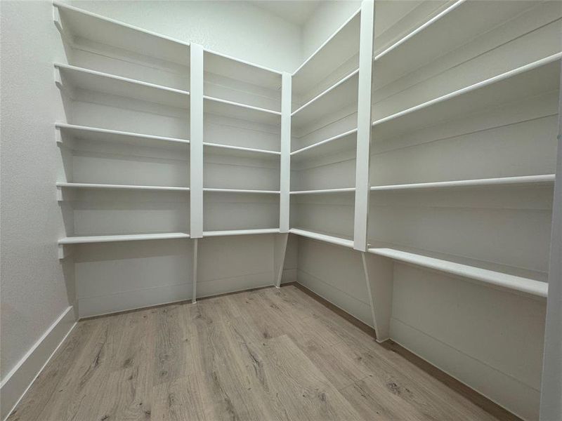 Spacious, unfurnished interior of a new home in Coyote Crossing, Godley (Image 12). Spacious, unfurnished interior of a new home in Coyote Crossing, Godley (Image 12).