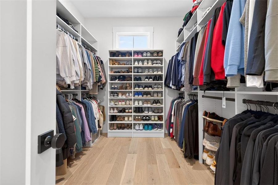 Close-up of interior finishes inside a home in Town Farms, Peachtree Corners (Image 23).