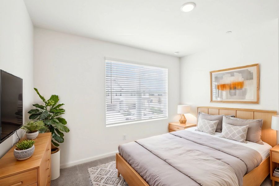 Representative furnished interior of a home built from the Glory by Starlight Homes in Broadmoor Village, Cedar Hill (Image 6).