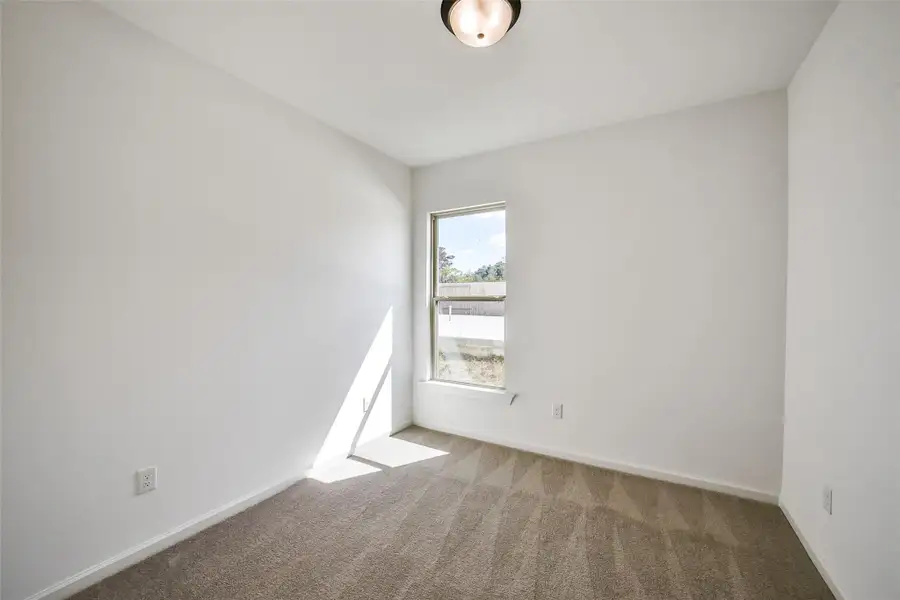 Spacious, unfurnished interior of a new home in Mostyn Springs, Magnolia (Image 10). Spacious, unfurnished interior of a new home in Mostyn Springs, Magnolia (Image 10).