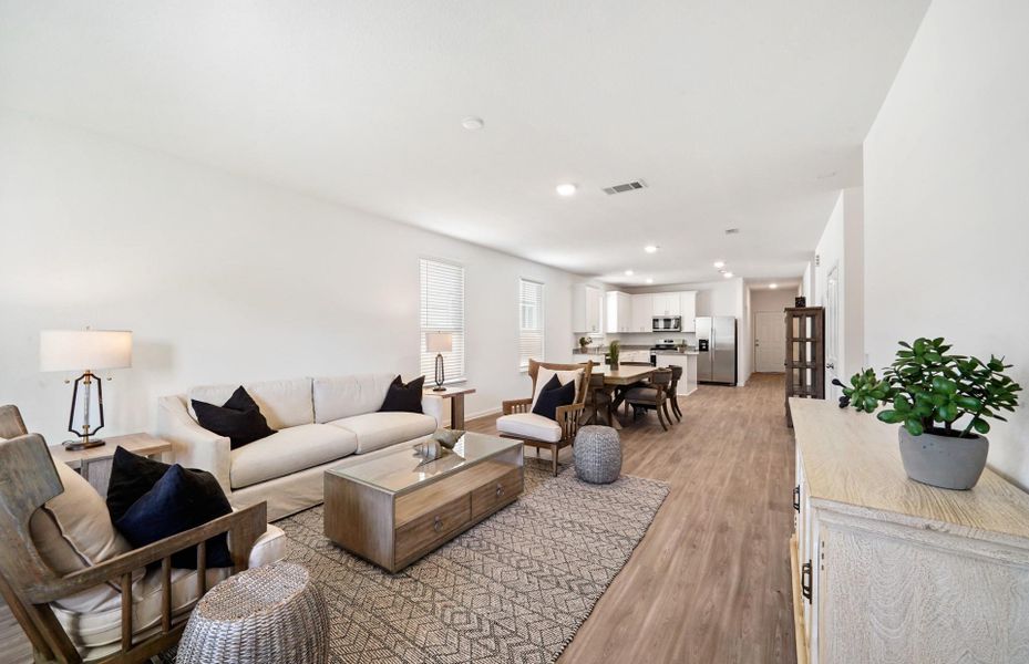 MODEL HOME images may NOT be consistent with the finished product. MODEL HOME images may NOT be consistent with the finished product.