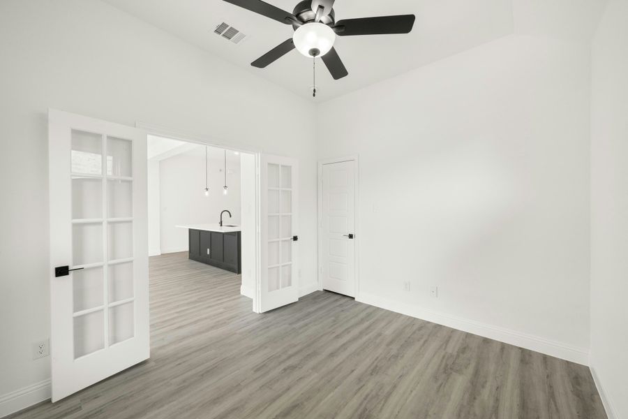 Spacious, unfurnished interior of a new home in Westside Preserve - 60ft. lots, Midlothian (Image 23). Spacious, unfurnished interior of a new home in Westside Preserve - 60ft. lots, Midlothian (Image 23).