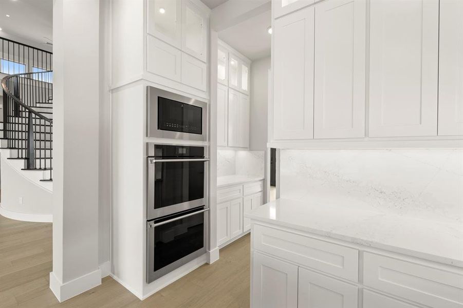 12. 5005 Whisper - Kitchen (4)