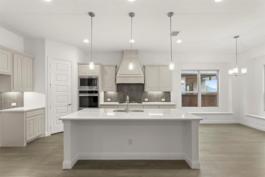 09. 632 Brazos - Kitchen