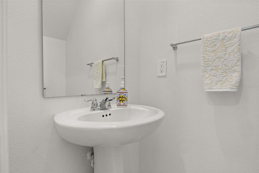 Close-up of interior finishes inside a home in Peace Creek Reserve, Winter Haven (Image 21).