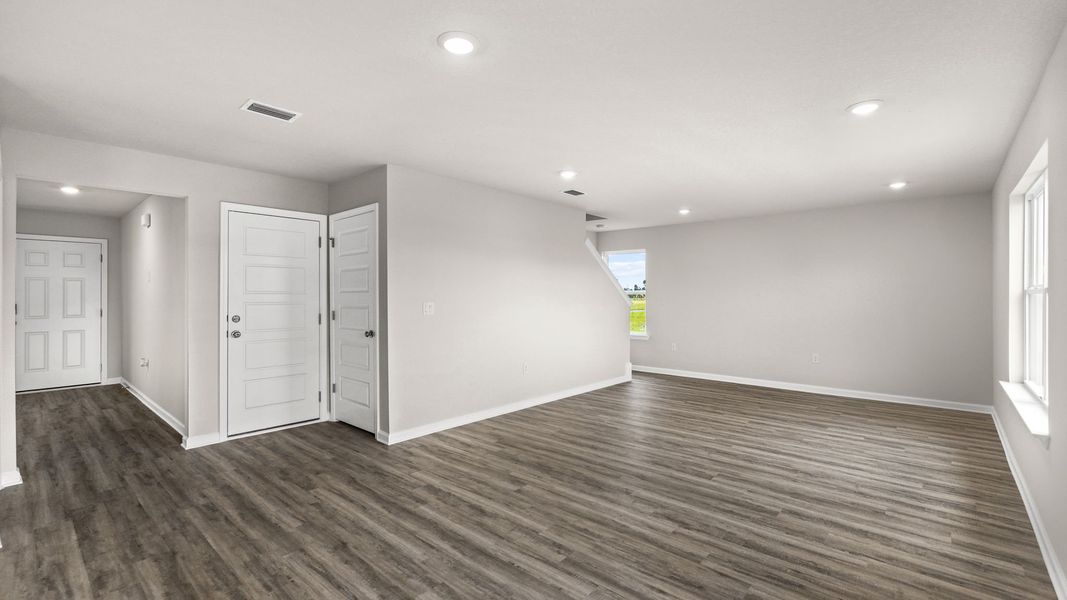 Representative unfurnished interior of a home built from the The Penwell by D.R. Horton in Titus Park, Panama City (Image 27).