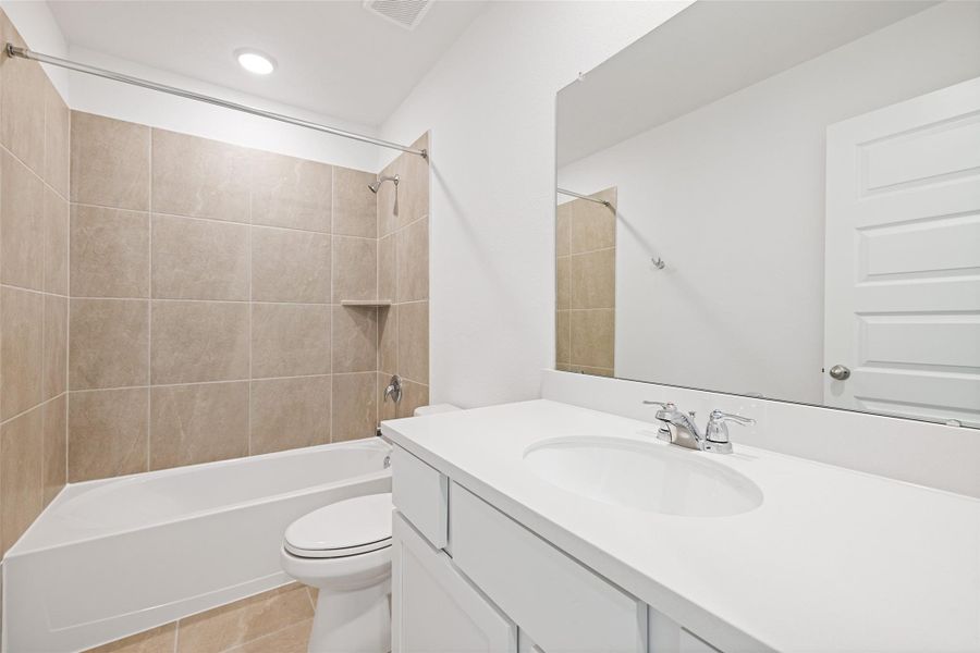 Furnished interior view inside a new home in Sunterra, Katy (Image 11). Furnished interior view inside a new home in Sunterra, Katy (Image 11).