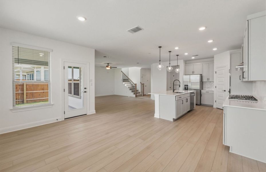 Representative furnished interior of a home built from the Saddlebrook by Pulte Homes in Santa Rita Ranch, Liberty Hill (Image 6).