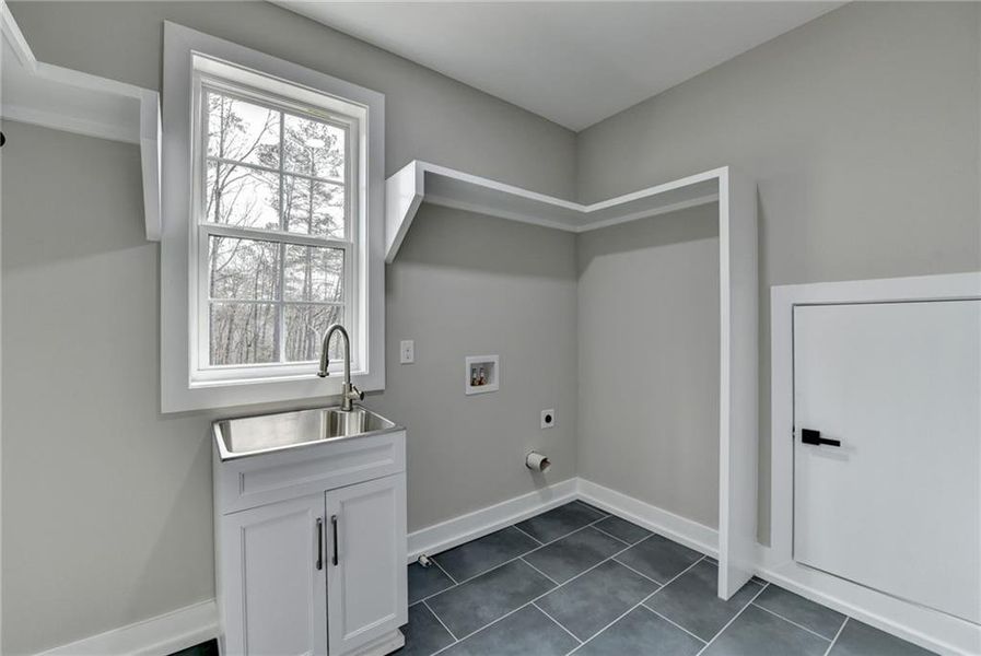 Image 66 of a home in .