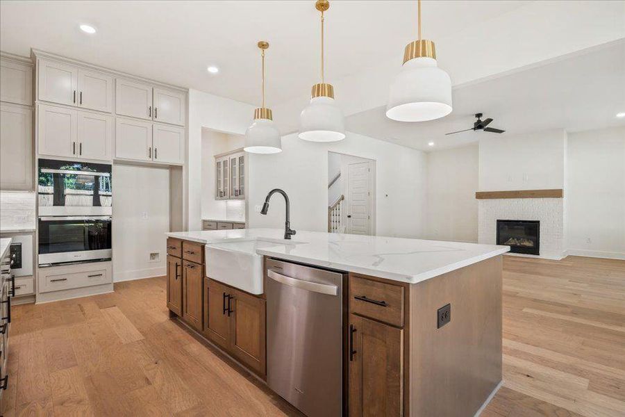 Furnished interior view inside a new home in , Gainesville (Image 11).