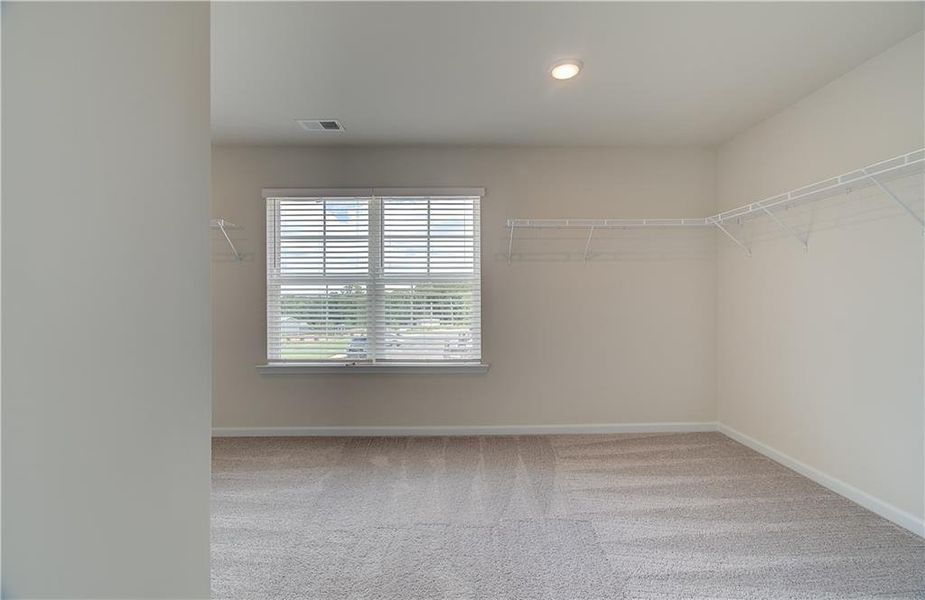 Spacious, unfurnished interior of a new home in Alcovy Village, Lawrenceville (Image 28).