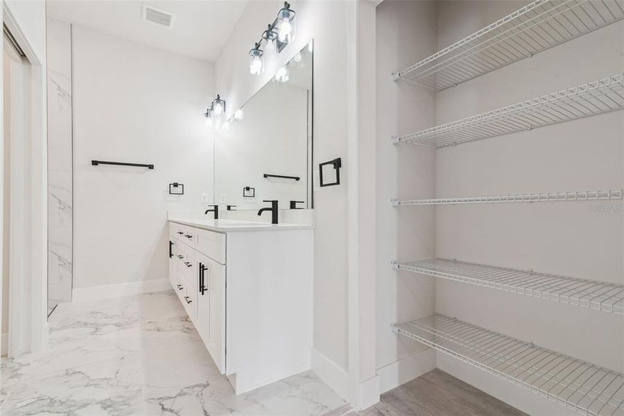 Furnished interior view inside a new home in , Belleview (Image 7).